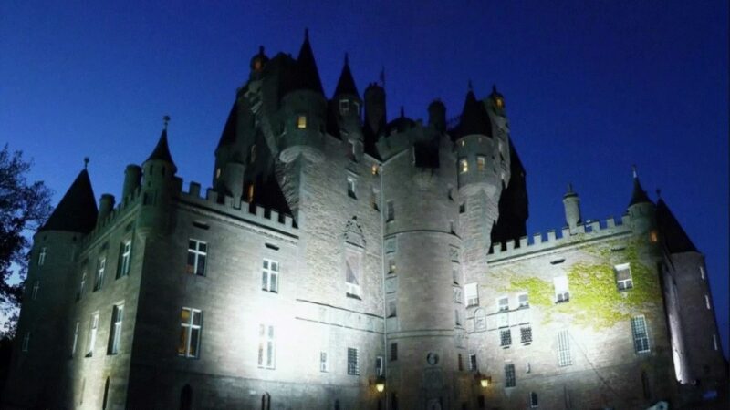 Bestia din castelul Scoției. Fantoma unui „monstru regal” bântuie locul de sute de ani