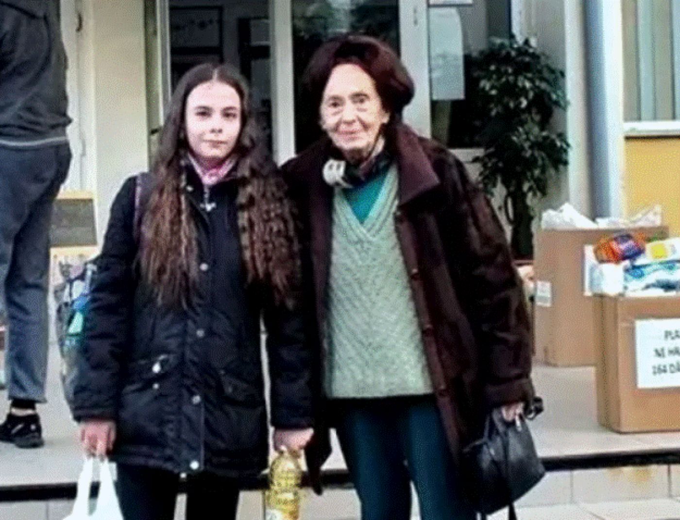 Cea mai bătrână mamă din România, într-o formă de zile mari. Adriana Iliescu se poartă ca adolescentele