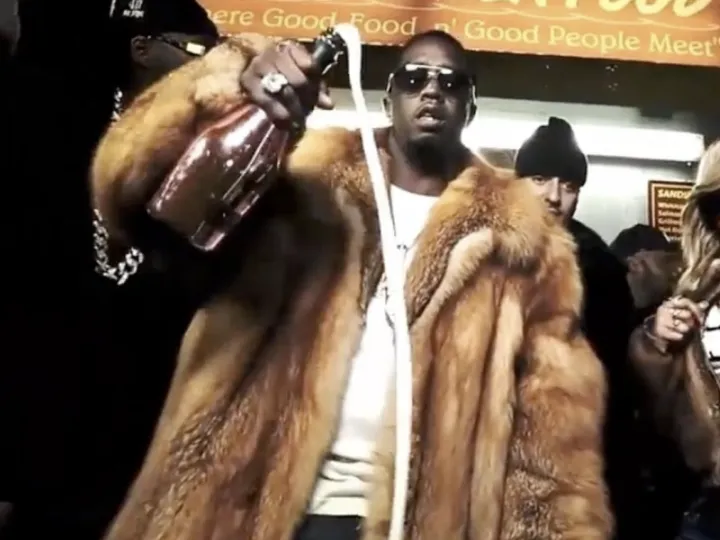 Fosta lui P.Diddy, reacție după scandalul imaginilor explicite: „Am încălcat propriile limite ca să-l fac fericit”