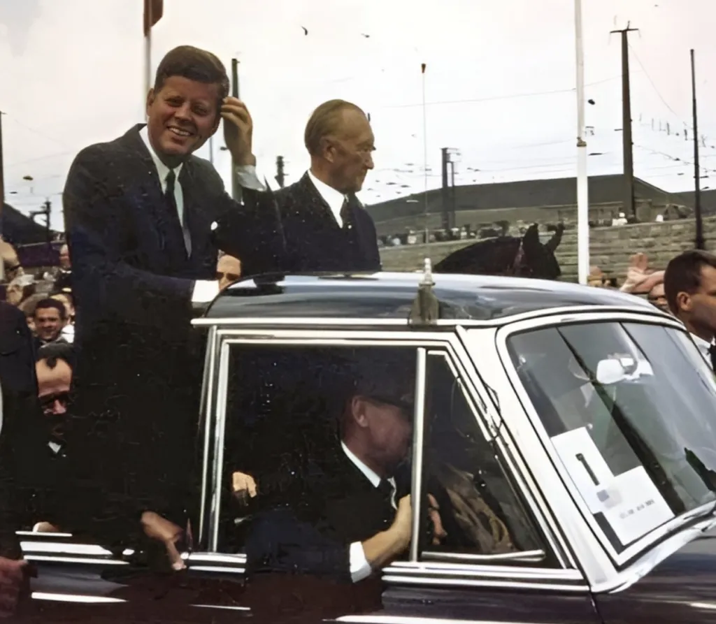Dezvăluire despre „blestemul familiei Kennedy”. Robert F. Kennedy Jr. despre secretul morții nepoatei și tragediile din familie 6 Dezvăluire despre „blestemul familiei Kennedy”. Robert F. Kennedy Jr. despre secretul morții nepoatei și tragediile din familie