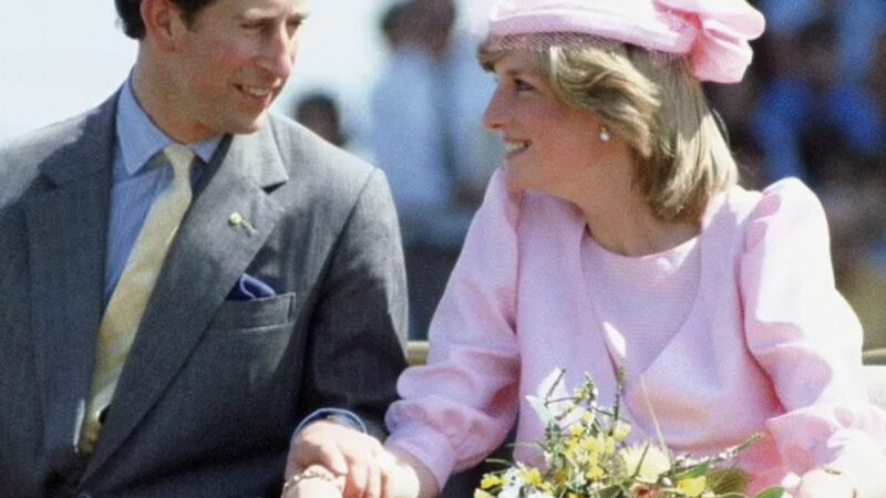 Între regele Charles și prințesa Diana a fost dragoste adevărată. Aceste fotografii spun totul despre relația celor doi