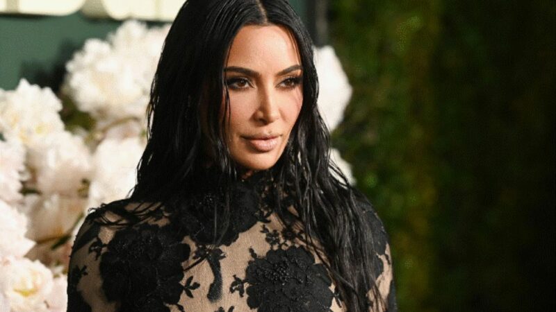 Kim Kardashian a dezvăluit că suferă de pierderi de memorie. Ce spun experții