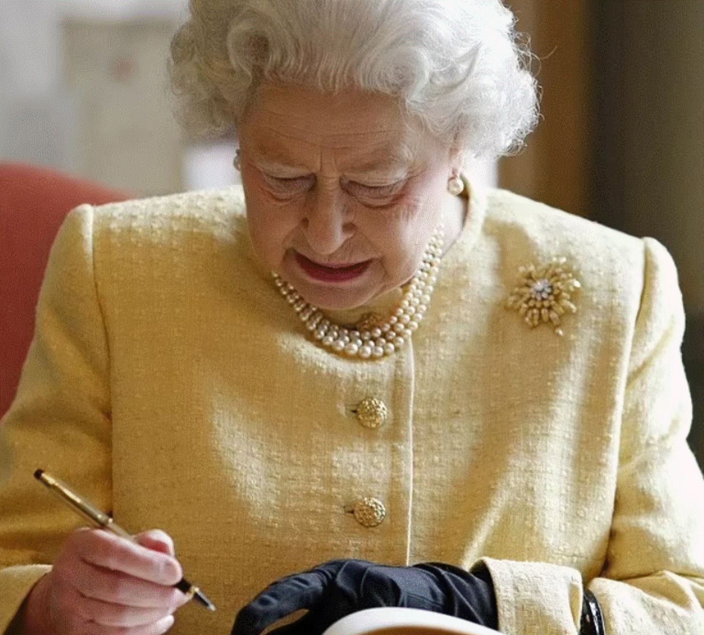 Documentele secrete ale reginei Elisabeta. Regele Charles, pe cale să facă o greșeală uriașă