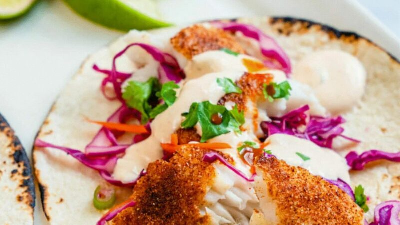 Tacos de pește la cuptor, cu adevărat irezistibil. Ingredientul care-i dă savoarea