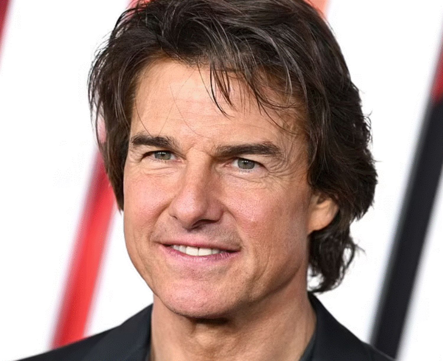 Fiica lui Tom Cruise nu mai vrea să poarte numele tatălui. A mai făcut  încă o alegere