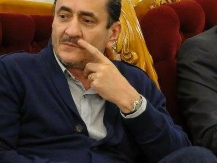 Jurnalistul Mirel Curea spune „de ce trebuia ras Piedone”! Se pare că totul e un joc politic murdar, miza fiind Capitala