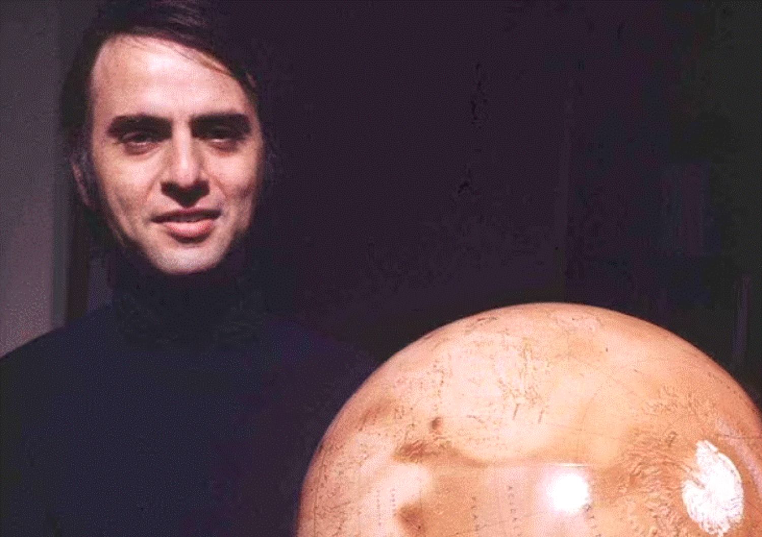 Predicția unui celebru astronom și astrofizician făcută în anul 1995 se adeverește. E incredibil ce a putut să spună