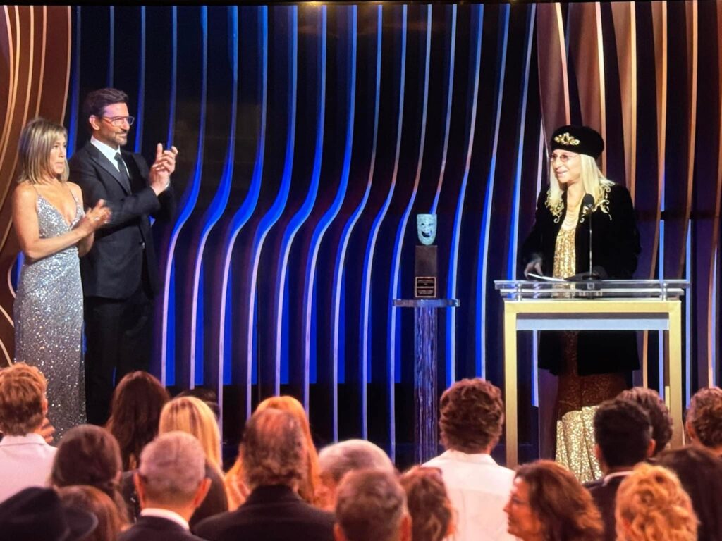 Barbra Streisand, premiată la Cannes 2026, transmite un mesaj asemănător cu al lui Mungiu, care îi va enerva pe progresiști 2 Barbra Streisand 81 ani