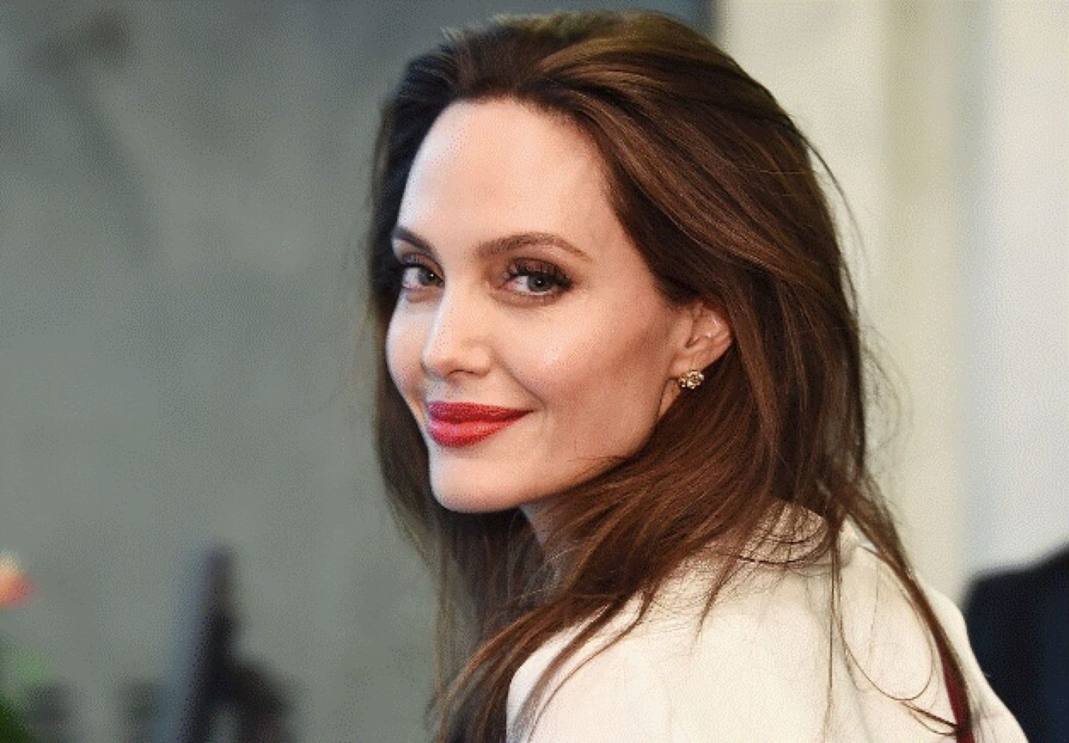 Angelina Jolie nu s-a spălat deloc timp de o săptămână, iar motivul e incredibil