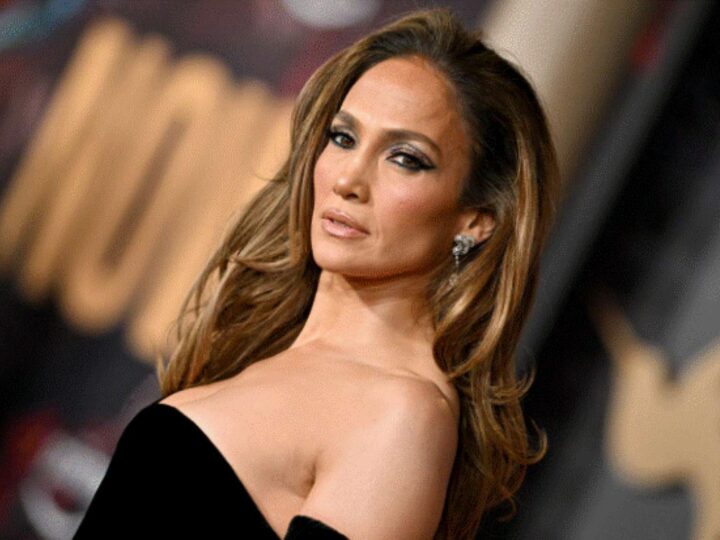 Jennifer Lopez a făcut senzație cu geanta Hermes de 150.000 de dolari. Victoria Beckham are o poșetă de 500.000 $