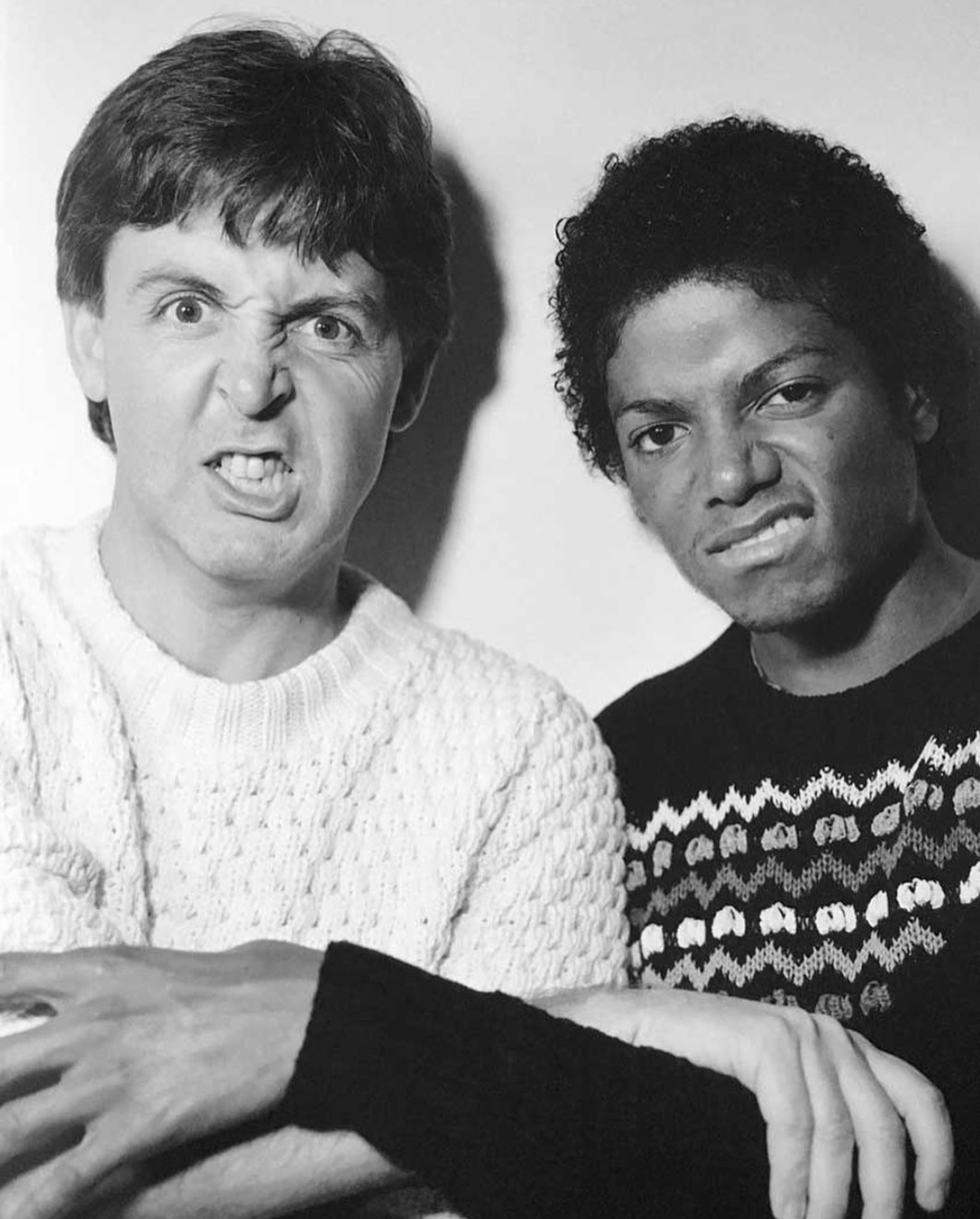 Michael Jackson, conflict de patru decenii cu Paul McCartney. Cum a îngropat fiica Paris securea războiului