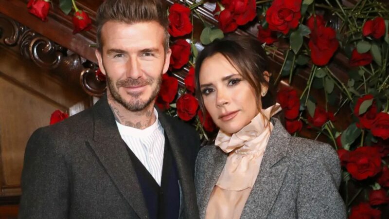 David Beckham, fericit printre găini. Cadoul soției l-a inspirat. Video
