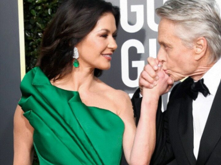 Cum se distrează Michael Douglas și Catherine Zeta Jones. Imagini inedite cu cel mai sudat cuplu de la Hollywood