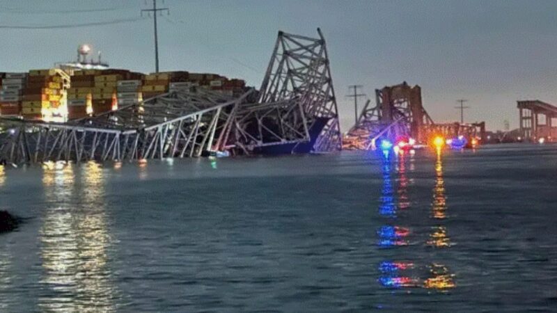 Imagini de groază. S-a prăbușit podul Francis Scott Key Bridge din America
