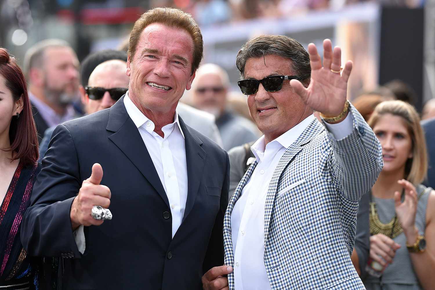 Arnold Schwarzenegger și Sylvester Stallone, detalii din culisele rivalității de la începuturi. Cum au devenit cei mai buni prieteni