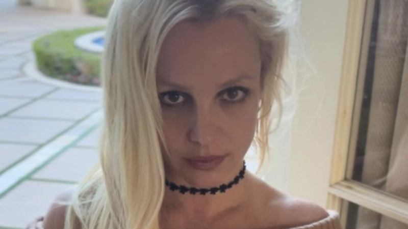 Britney Spears, episod psihotic, s-a sunat la 911. Iubitul – menajeră este implicat în scandal