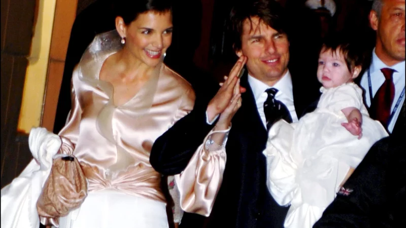 Tom Cruise și fiica sa, în război. Suri Cruise ar putea face dezvăluiri foarte sensibile