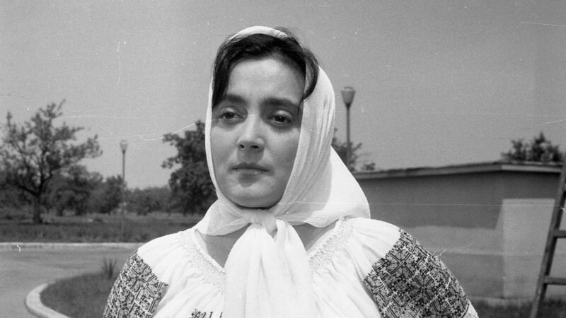 Fiica liderului comunist Gheorghiu Dej, o actriță mediocră, care a făcut un singur bine cinematografiei