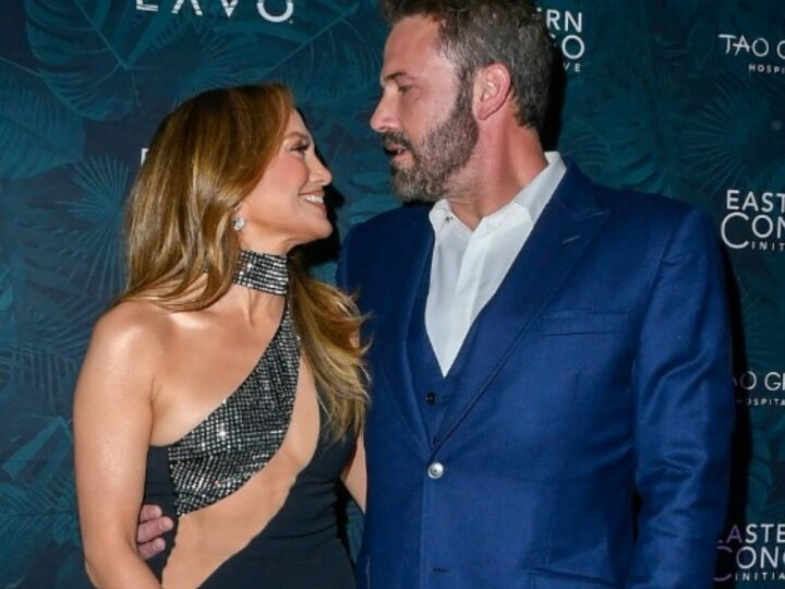 Ben Affleck o umilește din nou pe Jennifer Lopez. O altă cântăreață celebră i-a trezit sentimente
