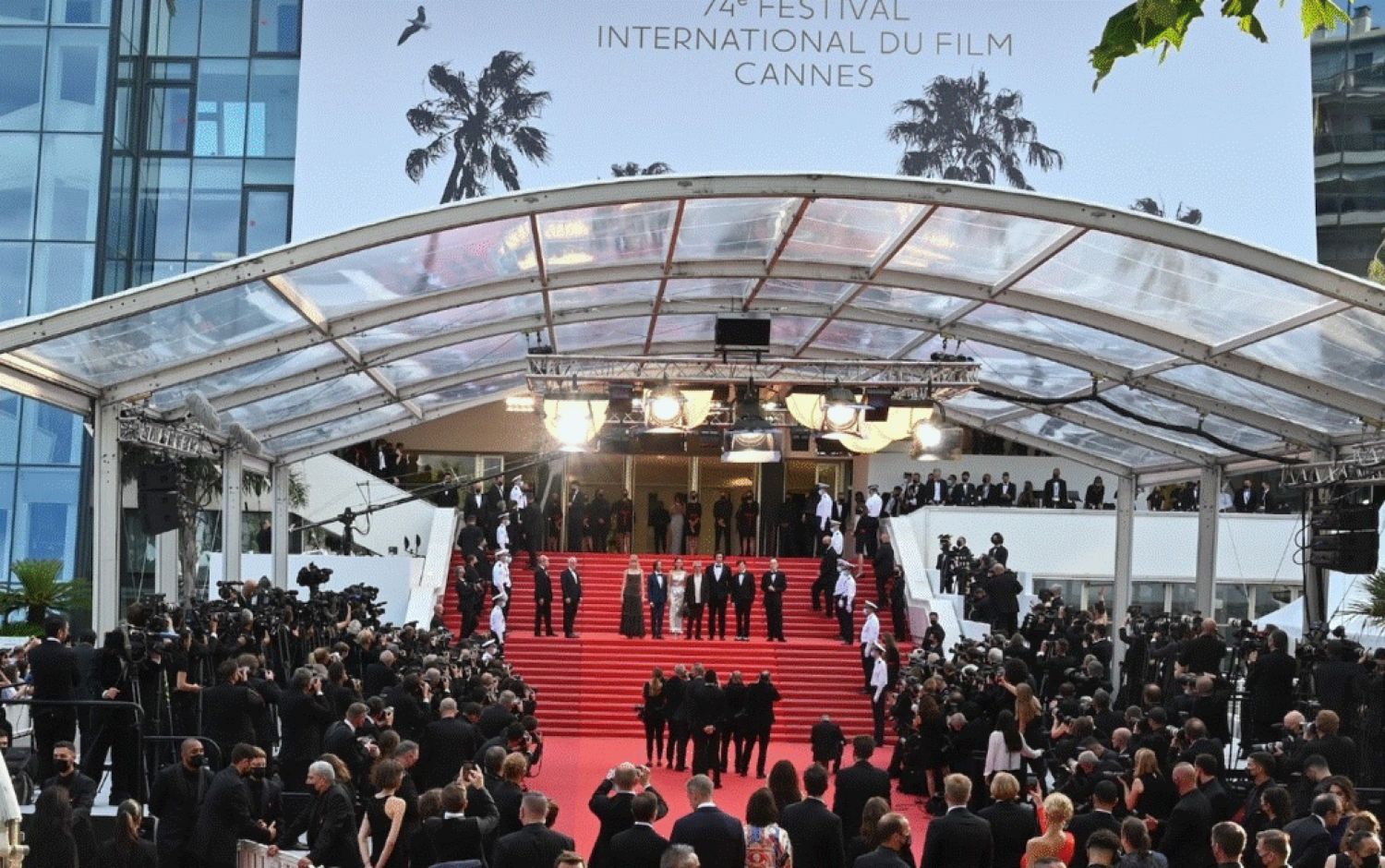 Filmul românesc, pe podium la Cannes. „Trei kilometri până la capătul lumii”, câștigător al Premiului Queer Palm