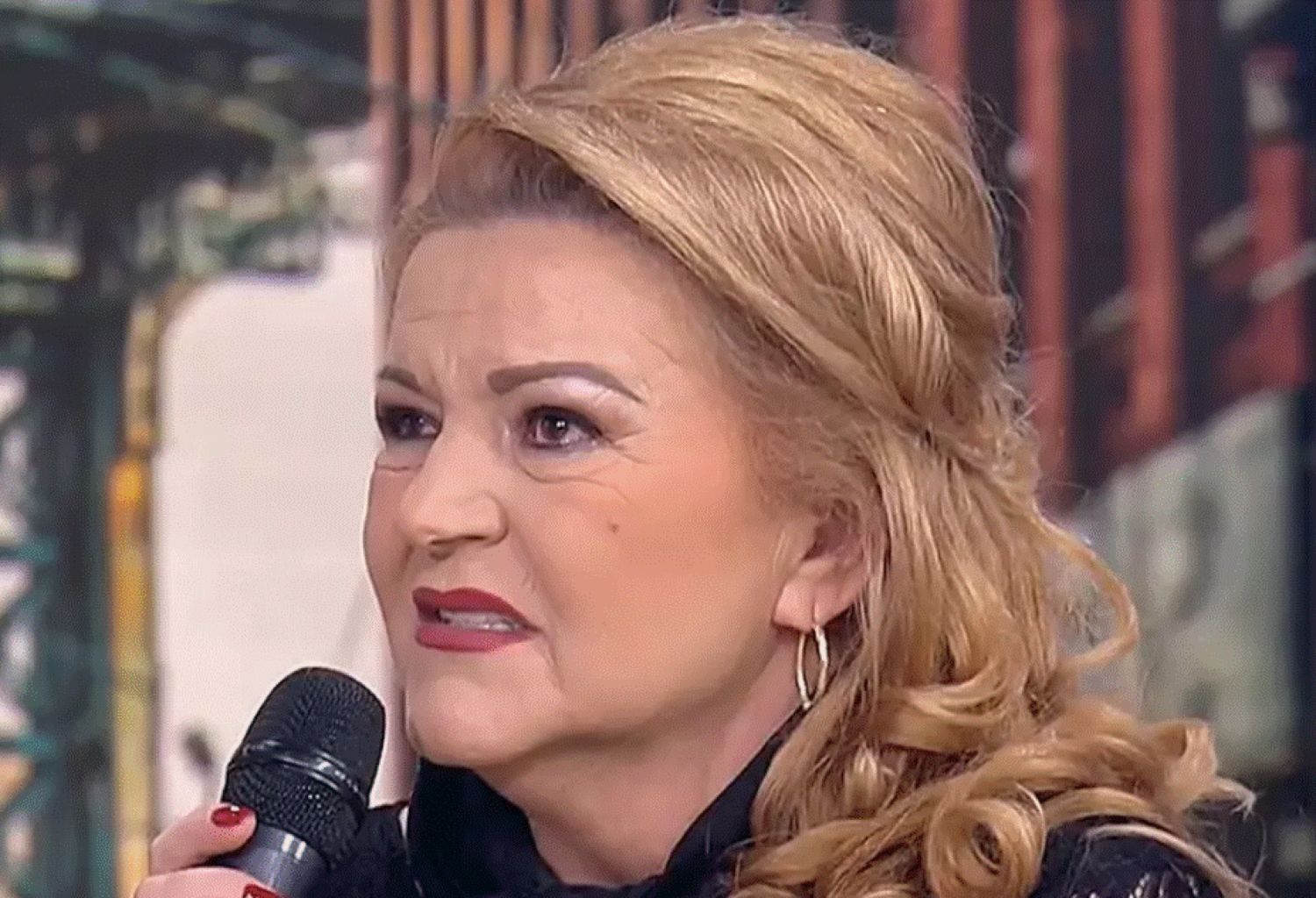 Cântăreața Maria Cârneci, despre jucăriile din cârpe și cel mai frumos moment al vieții