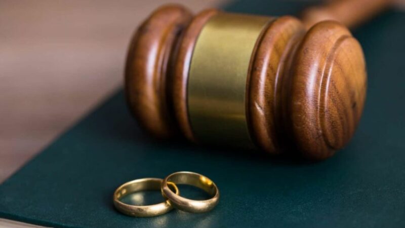 Divorțul în instanță a fost introdus printr-o lege în anul 1857. Cum se despărțeau partenerii