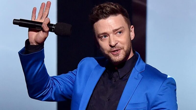 Cel mai penibil moment al lui Justin Timberlake, sursă de îmbogățire. Poza cu el se vinde ca pâinea caldă