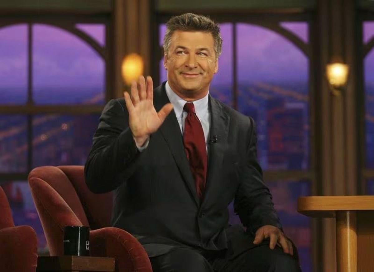 Alec Baldwin între glorie și scandal. Cele mai memorabile incidente din viața celebrului actor