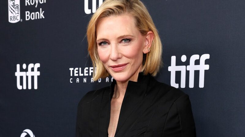 Cate Blanchett și-a dus recuzita din bucătărie pe covorul roșu. Situația a fost de-a dreptul „zgomotoasă”