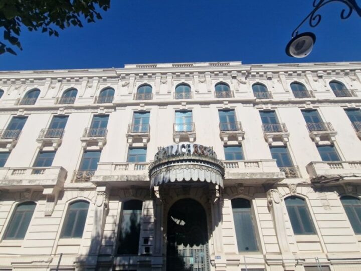 Hotel Palace și ciudata lui istorie. De la bijuteria Constanței pentru turiștii din Europa, la spital de război și cămin pentru agricultori