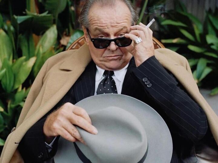 Episodul „Halatul, cât costă halatul?” în variantă americană, cu un Jack Nicholson la o paradă de modă