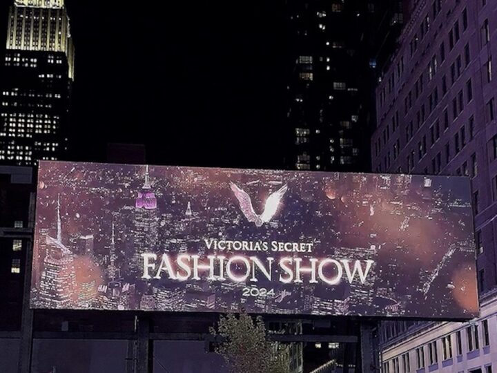 Victoria’s Secret a rupt! Carla Bruni în lenjerie intimă, Cher a făcut show – printre ele a fost și o româncă!