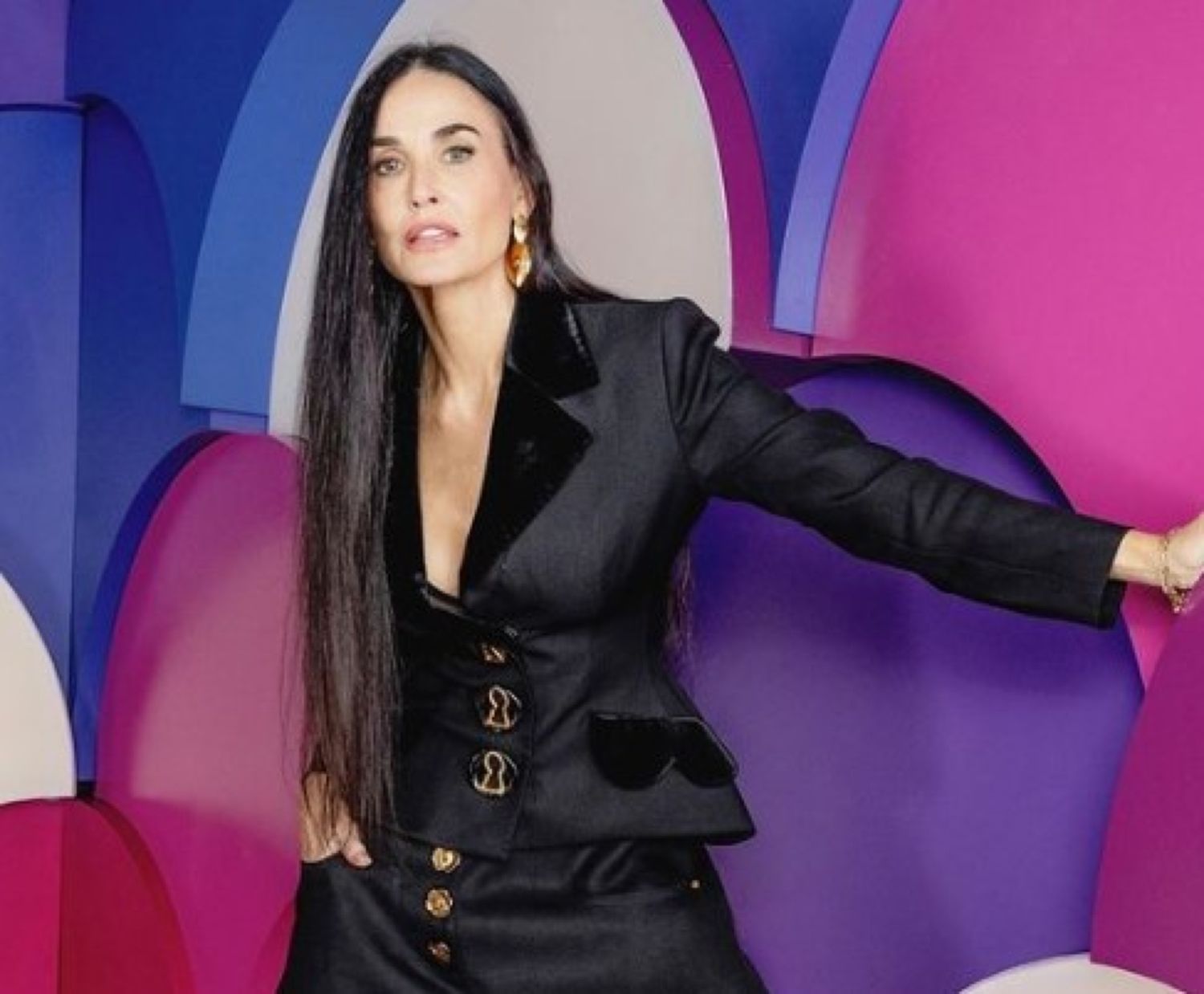 Demi Moore dezvăluie secretele părului ei superb. Promite că nu se va tunde niciodată