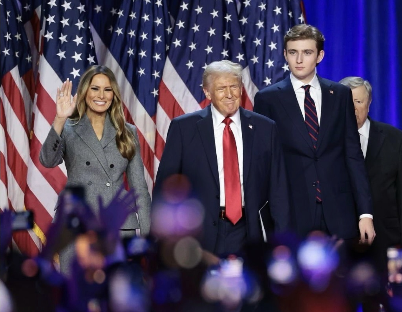 Barron, fiul lui Donald Trump și al Melaniei, nu are liniște la universitate. E întrecere pe cine să fie nora președintelui 