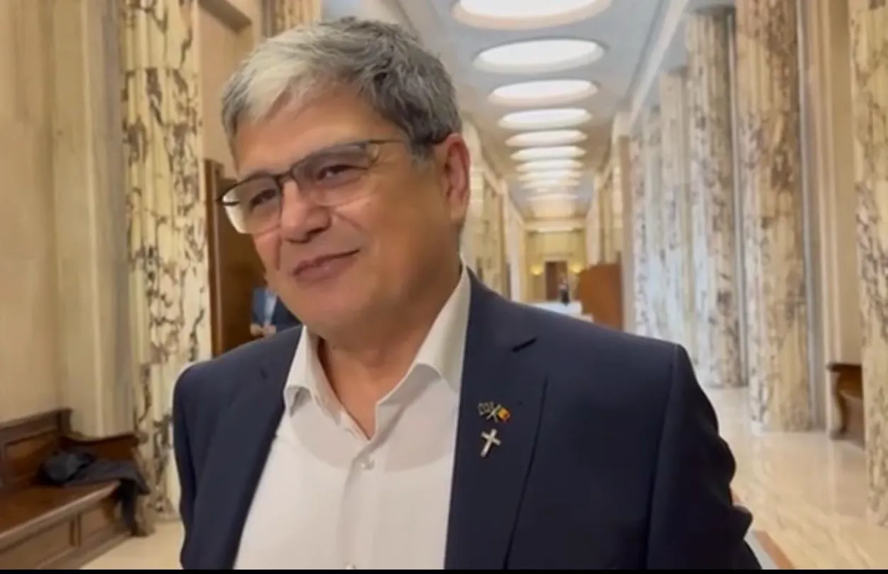 Vedeta de la Fonduri Europene. Ministrul prins când agăța băieți