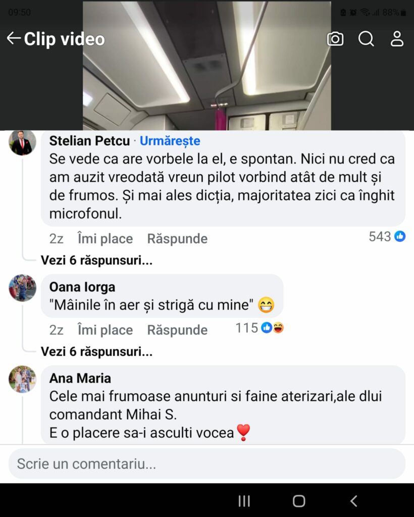 Mihai Sturzu, fostul membru al trupei Hi-Q, devenit pilot de avion, face show la microfonul aeronavei. Pasagerii l-au filmat