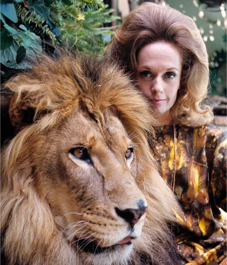 Marea actriță Tippi Hedren, mama lui Melanie Griffith, apariție fabuloasă la 95 de ani. Reacțiile au fost pe măsură 