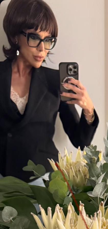 Denise Rifai, schimbare radicală de look. Cum își va primi invitații vedeta de la Kanal D. Foto