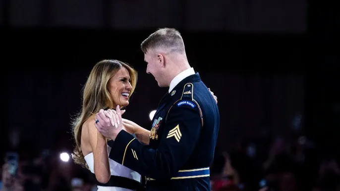 Melania Trump, topită în brațele altui bărbat. „N-am văzut-o zâmbind niciodată așa” 