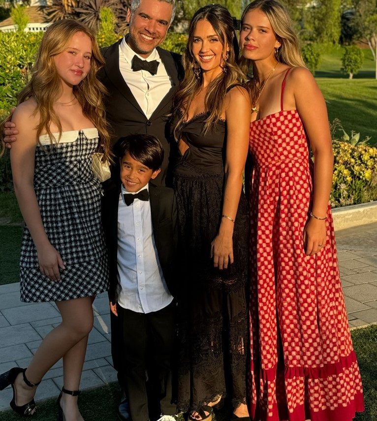 Jessica Alba și Cash Warren au depus actele de divorț. Care e motivul despărțirii