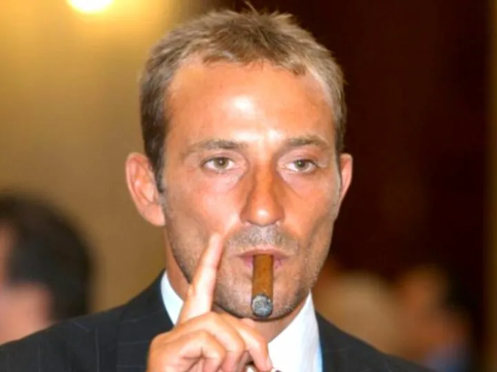 Băiatul lui Mazăre, Aris, trăiește ca-n paradis, la malul Oceanului Indian