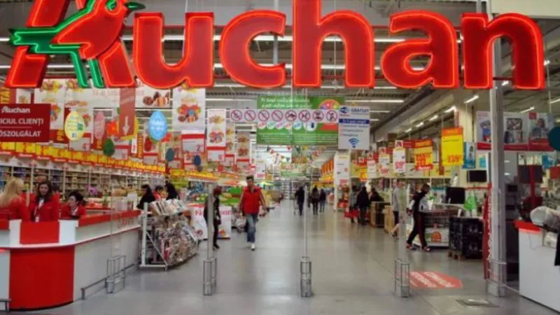 Se fac angajări la Auchan. Ce posturi sunt disponibile