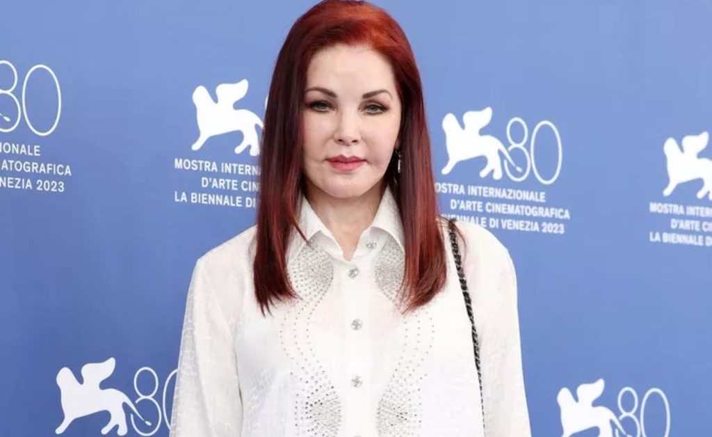 Priscilla Presley face dezvăluiri dramatice din căsnicia cu Elvis Presley. Cum a aflat că „Regele” umbla cu alte femei