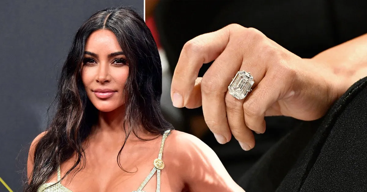 Ce s-a ales de inelele de logodnă cu diamante ale lui Kim Kardashian. Unul dintre ele are destinația stabilită