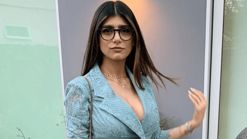 Celebra Mia Khalifa, umilită de o israeliancă: „Miroși a falafel contrafăcut”