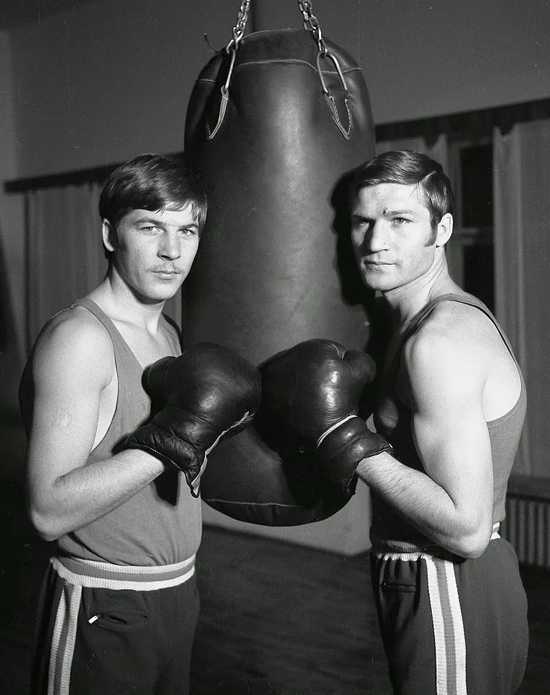 A murit Calistrat Cuțov. Fostul pugilist medaliat olimpic și fratele său au făcut istorie în boxul românesc 