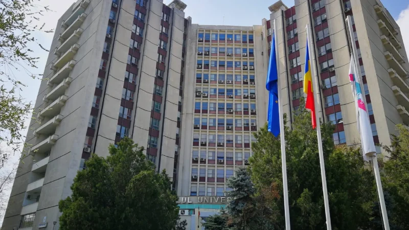 Premieră medicală la Spitalul Universitar din Capitală. Bolnavii beneficiază acum de o nouă procedură minim invazivă