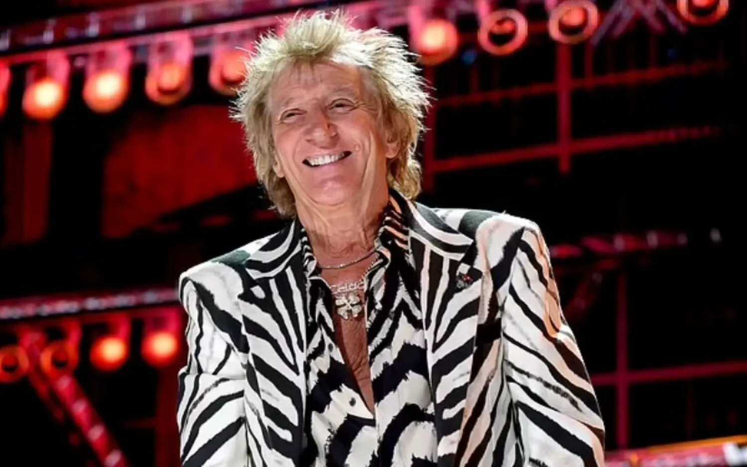 Rod Stewart și-a mărit clanul, celebrul rocker a devenit bunic pentru a patra oară. Numele ales pentru bebeluș are o semnificație aparte