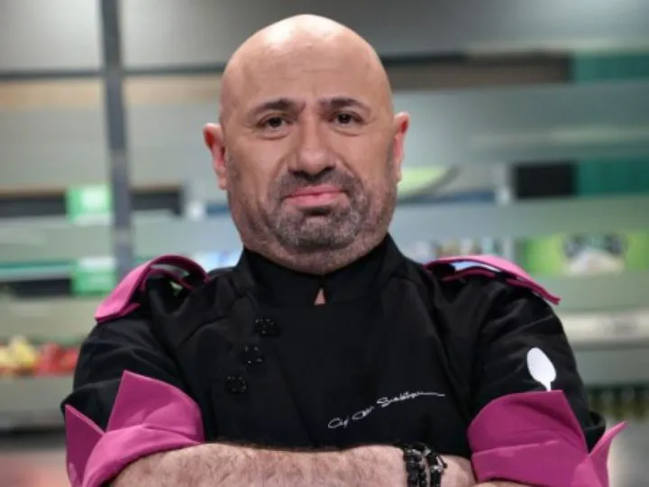 Chef Scărlătescu, apariție cu un copil în brațe. Clar nu seamănă cu el, dar „Ghiciți ce vârstă are!”