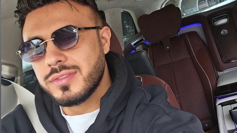 Gabi Bădălău are nevoie de bani, nu de mașini scumpe. După telenovela cu Lamborghini, se chinuie să își vândă Rolls-ul